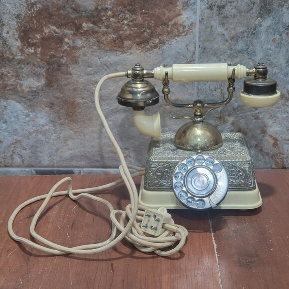 Vintage French Victorian Style Cream & Gold Rotary Dial Cradle Phone Desk Teleph